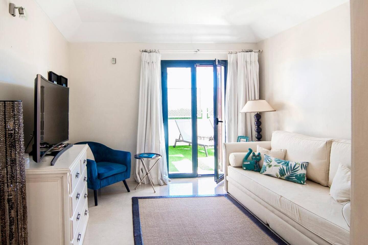 Polo Royale Waterfront Luxury Apt - 3 Terraces And Pool Sotogrande Exterior photo